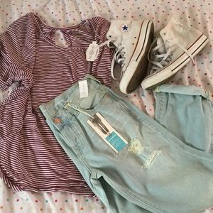 Distressed Boyfriend Jeans