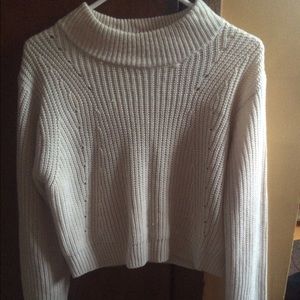 Sweater crop top