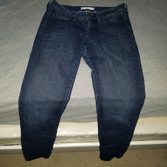 Bullhead Dark Wash Skinny Jeans Size 5