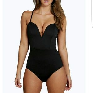 Maddie plunge strap body