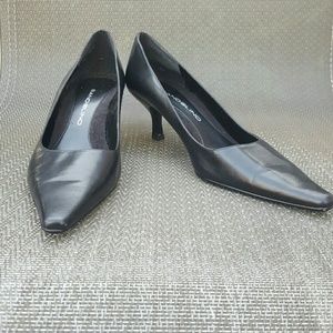 Bandolino Pointed-toe Heels