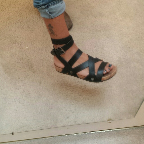 Rebecca Minkoff Shoes - Rebecca Mink off Tristan black gladiator sandals