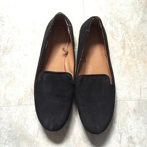 Black flats