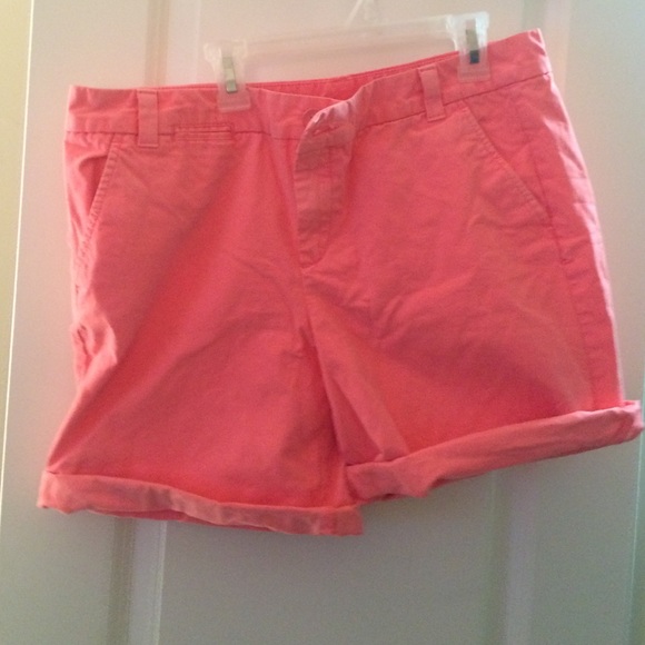 Hot pink GAP shorts - Picture 1 of 3