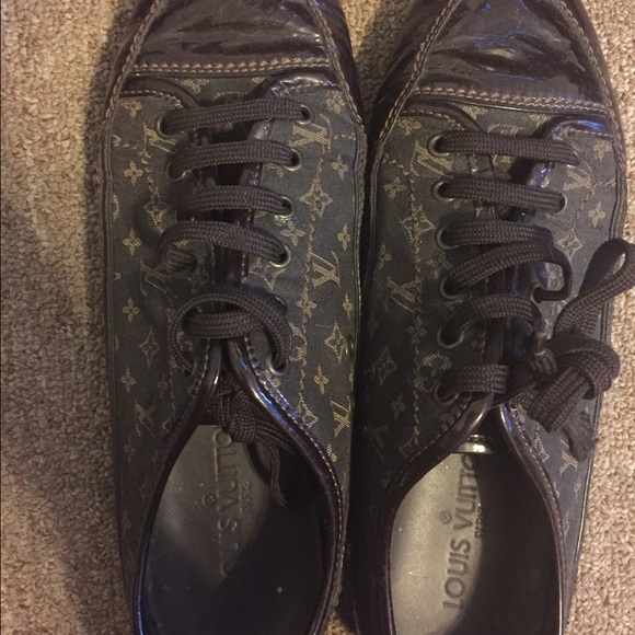 Louis Vuitton Sneakers
