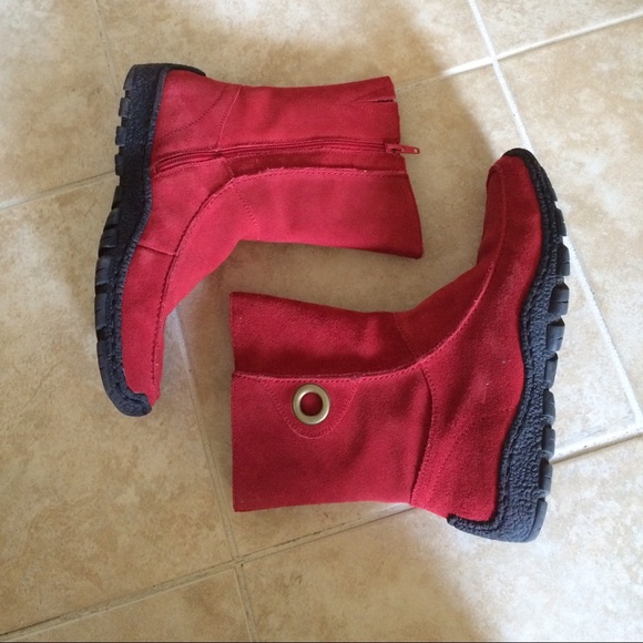 Suede Red Boots