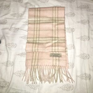 Burberry cashmere scarf