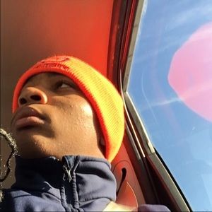 Meet your Posher, Cam