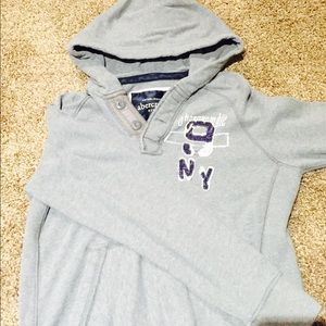 Abercrombie boys sweatshirt very heavy and warm