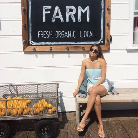 Meet your Posher, Viviana