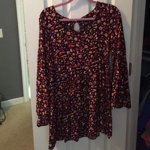 Forever 21 floral bell sleeve dress