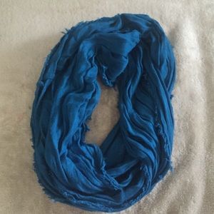 Infinity scarf