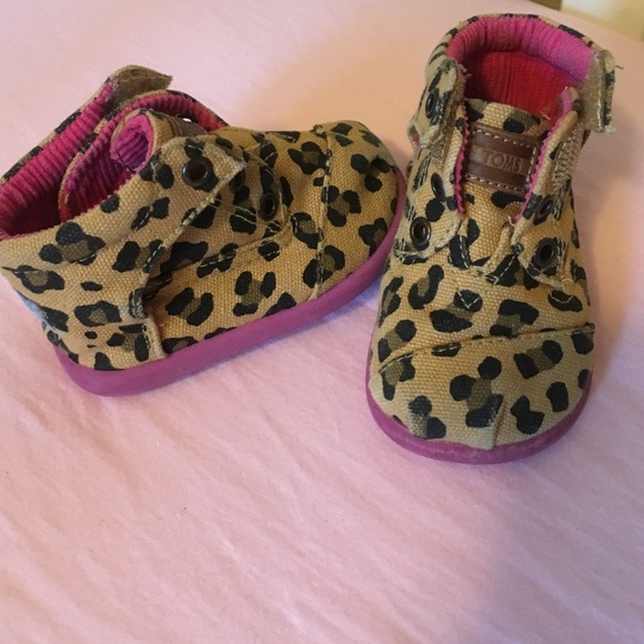Tom shoes