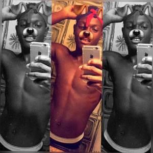 Meet your Posher, Jean