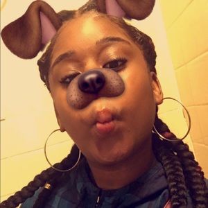 Meet your Posher, Zaniya