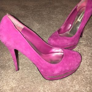 Steve Madden fuchsia heels