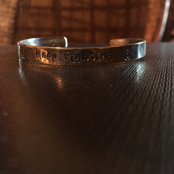 Bracelet - Picture 2 of 2