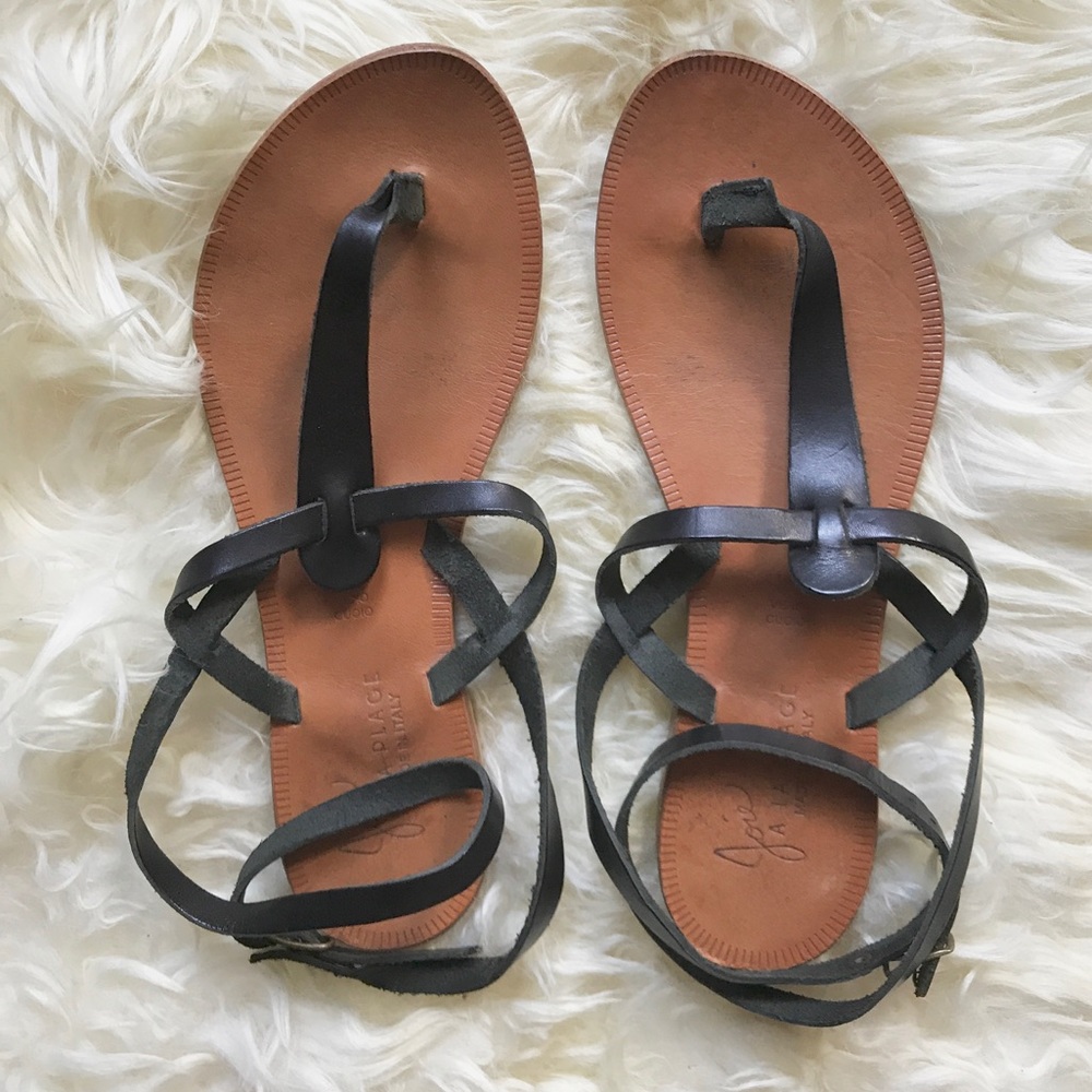 Joie a la Plage | "Toulon" T-Straps | Size 7.5