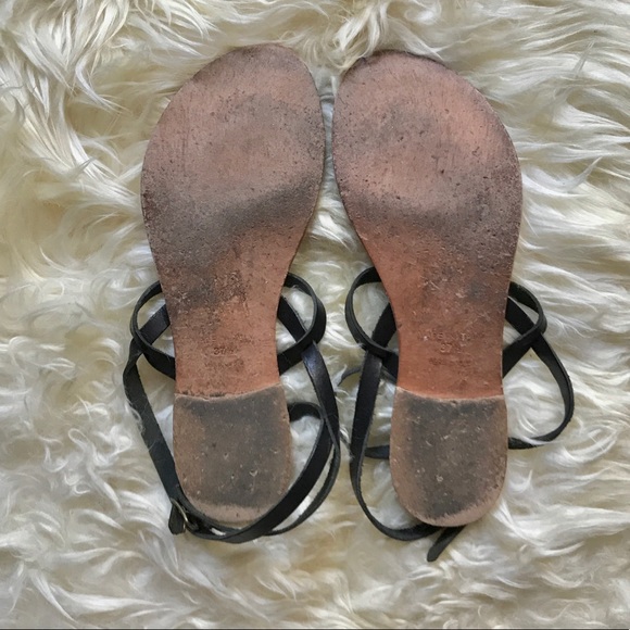 Joie a la Plage | "Toulon" T-Straps | Size 7.5 - Picture 2 of 4