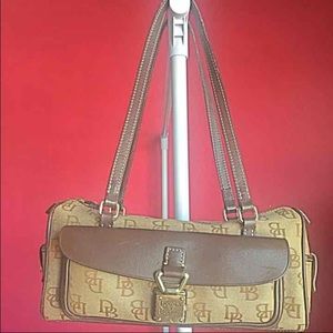 dooney & bourke shoulder bag