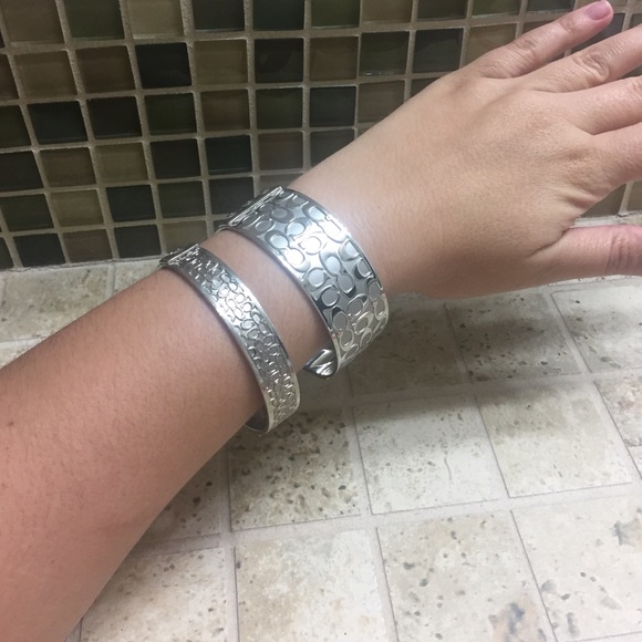 Coach bangles - Picture 2 of 2