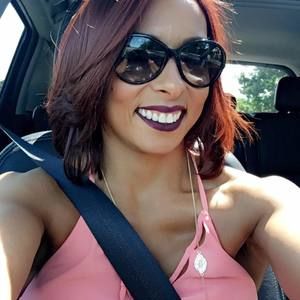 Meet your Posher, Leona