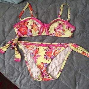 Cutest Betsy Johnson swimsuit!
