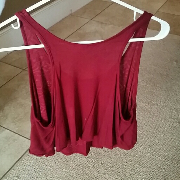 crop top tank - Picture 3 of 3