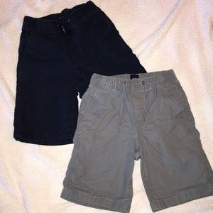 Gently used Gap Kids Boys shorts. Size XS.