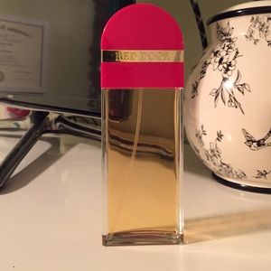 NWOT Elizabeth Arden Red Door Perfume