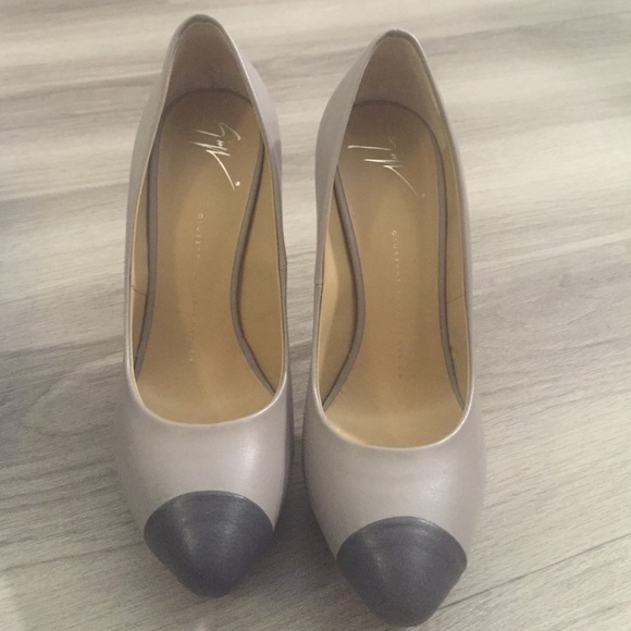 Giuseppe Zanotti Cindy Pumps