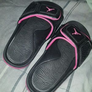 Jordan slides FREE SHIPPING FOR 2 HOUR'S