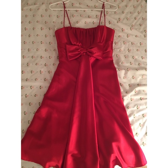 Jessica McClintock red bow dress
