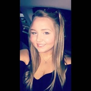 Meet your Posher, Abbey