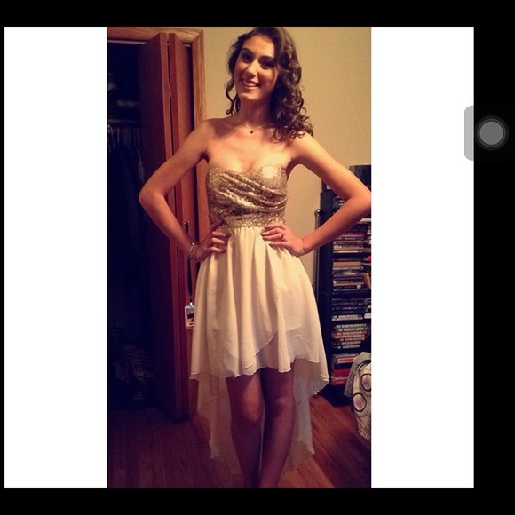 Homecoming dress worn once - Picture 2 of 2