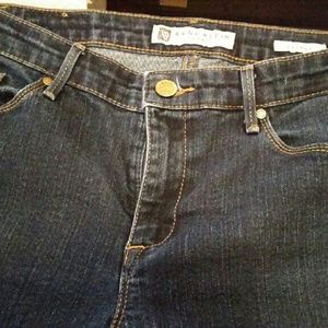 Anne Klein skinny jeans with ankle zipper