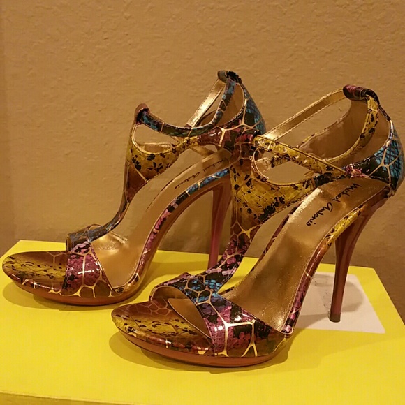 Multicolored heels - Picture 2 of 4