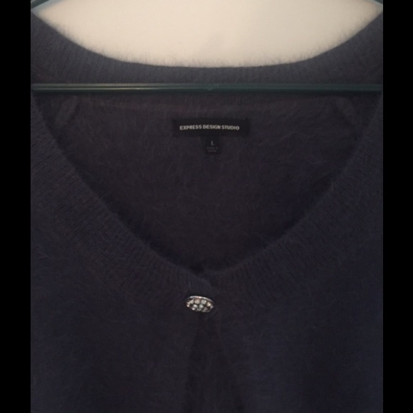 Express Design Studio Rabbit Shrug - Picture 3 of 3
