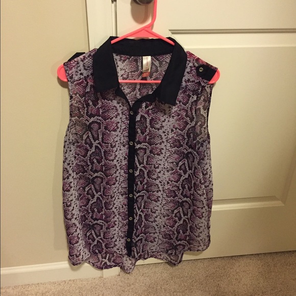 Animal Skin Print Blouse