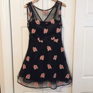 Mesh floral party dress