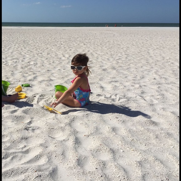 Meet your Posher, Jen! βΌοΈI'VE LOST 70 lbsβΌοΈ - Picture 4 of 4