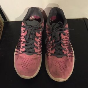 Pink nike Lunarlon shoes
