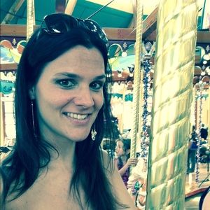 Meet your Posher, Candy