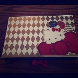 40th Anniversary Hello Kitty Sephora Eye Palette