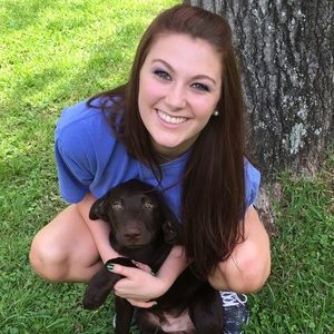 Meet your Posher, Kelli