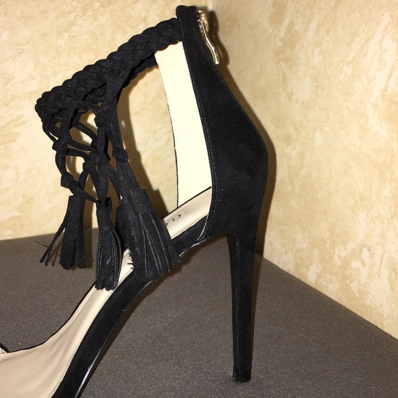 SOLD!!!!! - Picture 3 of 4