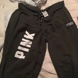 Medium pink green size medium sweat pants