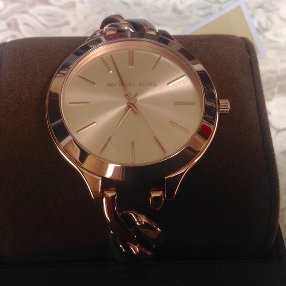 MK Runway Watch ?