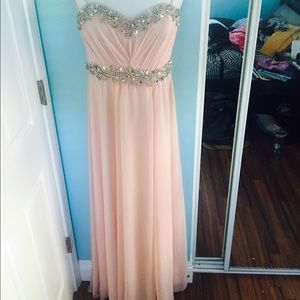 💕 Pretty Light Pink Prom Dress 💕