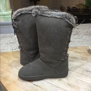 Fuzzy grey boots